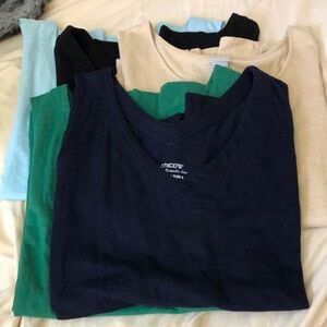 Bundle of 5 different colors of Chico’s the ultimate tee tanks! Size 4
